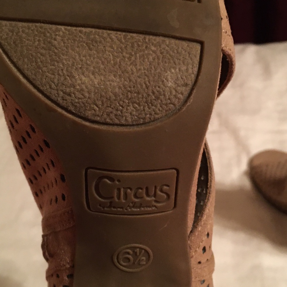 🔥🔥NWOT Sam Edelman Beige Zipper Ankle Boot 🌸 - Picture 6 of 6